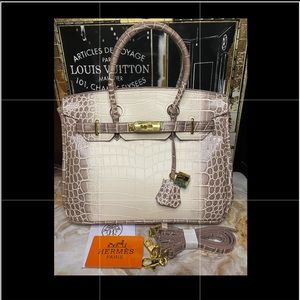 ❌SOLD❌Croc luxury purse